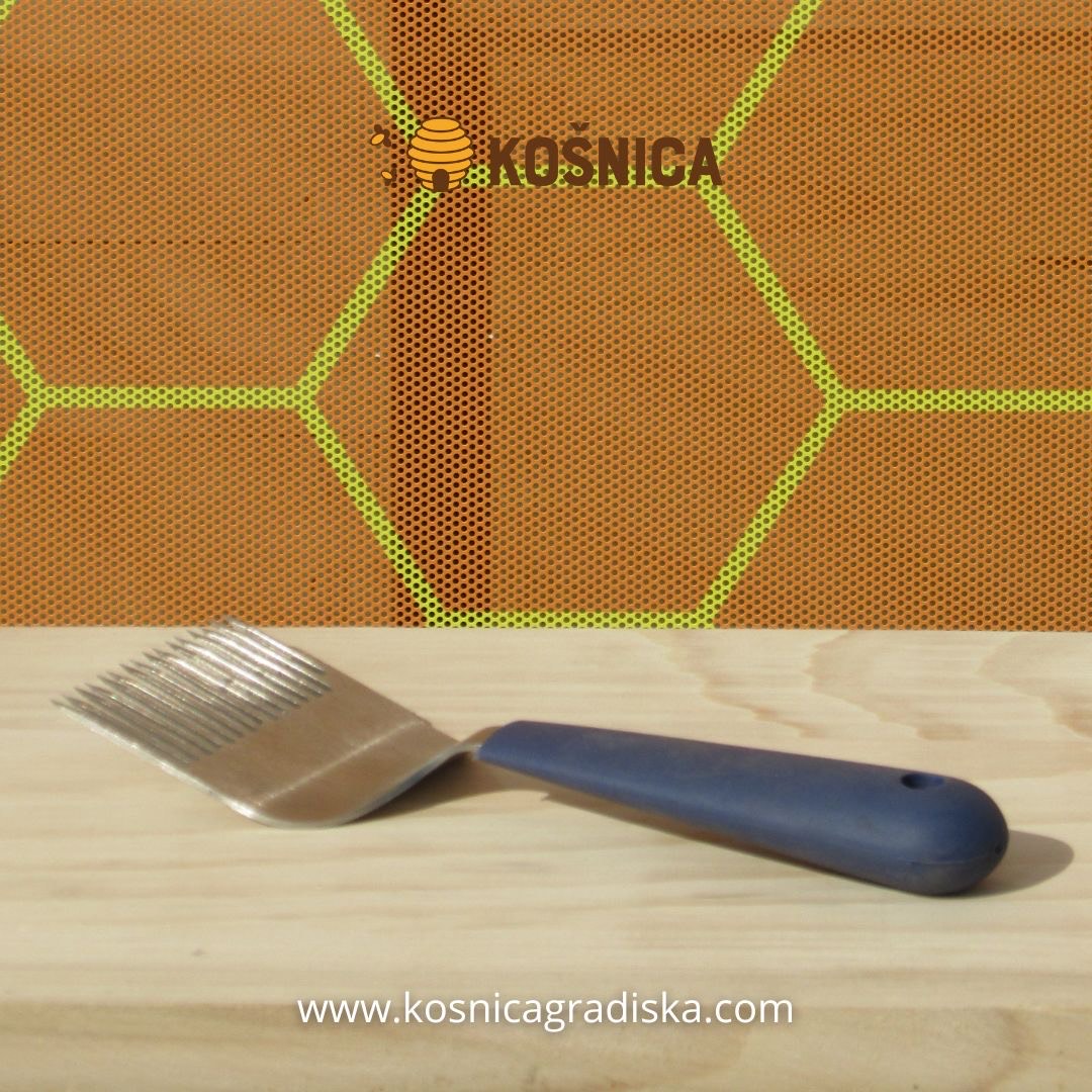 Viljuška za otklapanje saća - INOX sa gumenom drškom